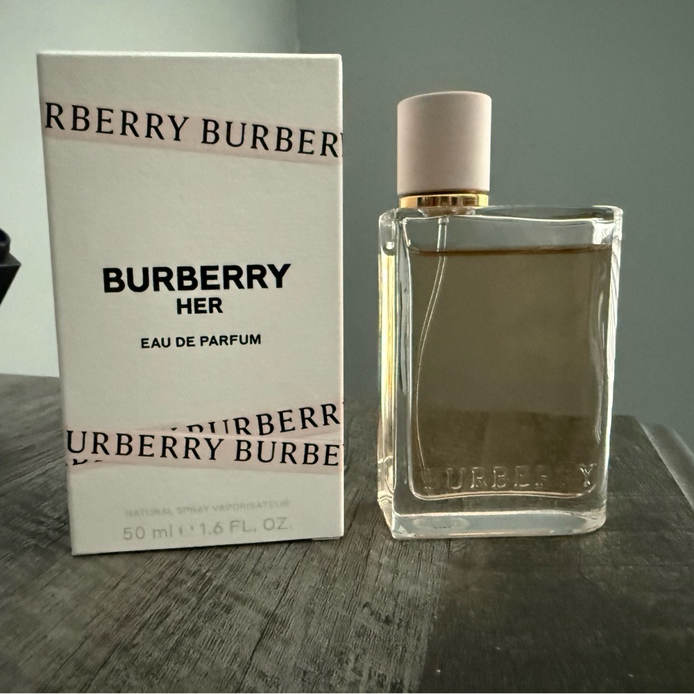 Women’s fragrance Burberry her